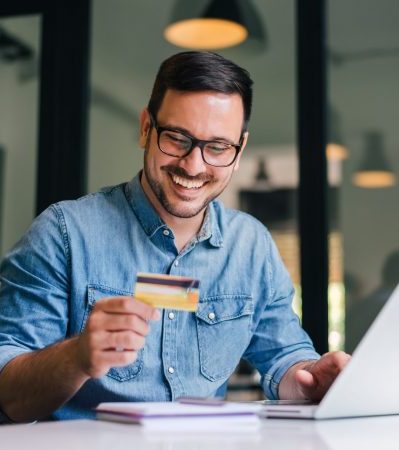 The Weekly Scoop: Free Samples and Steals You’ll Love